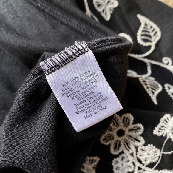 Johnny Was Embroidered Cotton Dress - Picture 12 of 12